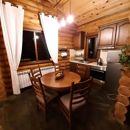 под звездите 3*