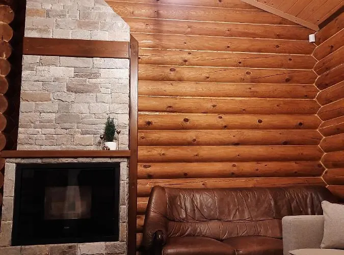 под звездите ゲストハウス パンポロボ