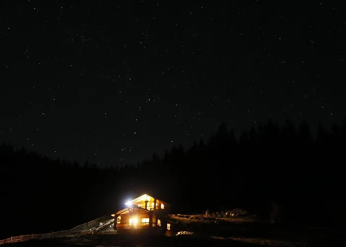 ゲストハウス под звездите パンポロボ